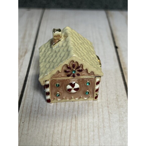 Monet - Bejeweled Enamel Gingerbread House Trinket Box  2008 - Picture 2 of 8